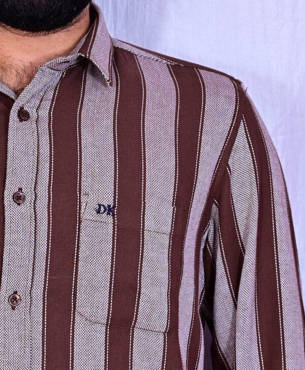 DSC_4549 TEXTURED DOBBY COTTON WITH BOLD BROWN STRIP SHIRT